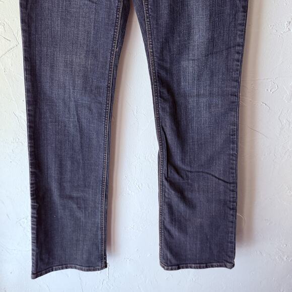 Cowgirl Tuff Co Jeans Womens Size 29 Dark Wash Bootcut Embroidered Stretch Denim - Picture 3 of 8